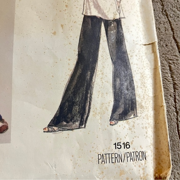 Yves Saint Laurent Vogue Sewing Pattern Size 14 - Picture 4 of 4